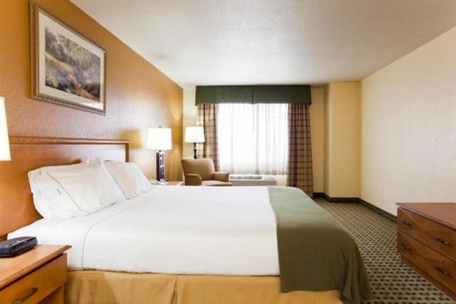 Holiday Inn Express Hotel & Suites Hesperia, An Ihg Hotel Eksteriør bilde